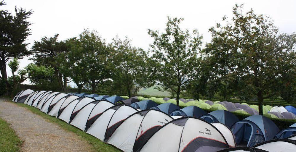 ホテルPamplona Camping Aizoáin エクステリア 写真